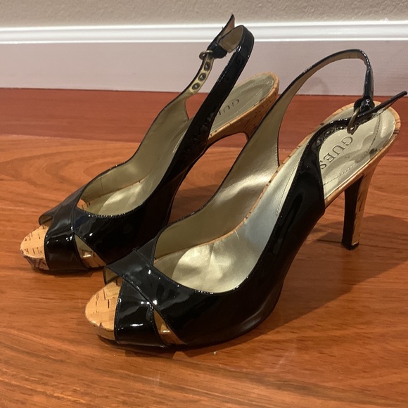 Guess Sz 9 black patent heels - Picture 2 of 7